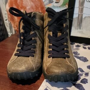 New Taos Trail Mix Ankle Boots